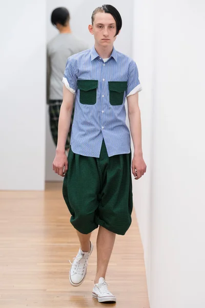 Look 6